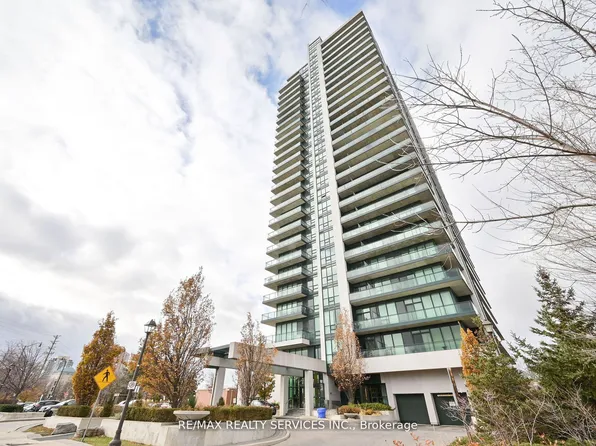 100 John St #405, Brampton, ON L6W 0A8