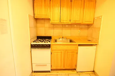 Rented by Guidance Realty Corp.