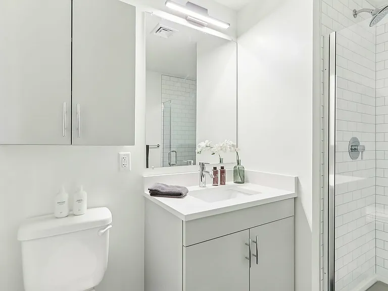 Model Apartment Home