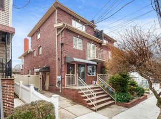 6654 58th Ave #1, Maspeth, NY 11378