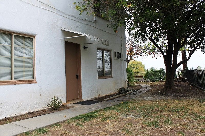 1st image of 11189 San Juan St