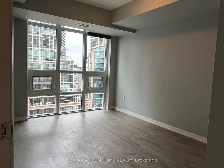65 Liberty St #1310 — Photo 8