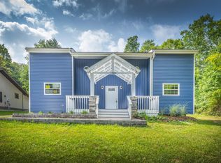 1245 Apple Valley Dr, Howard, OH 43028