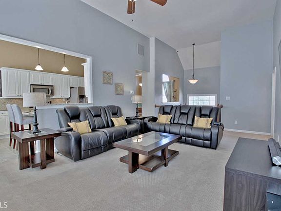 4th image of 131 Ardenlee Dr