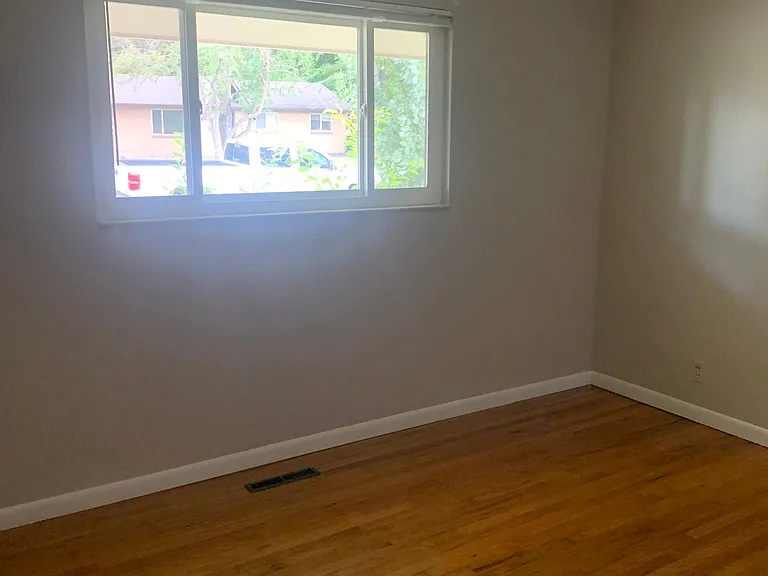 1932 Springfield Dr — Photo 16