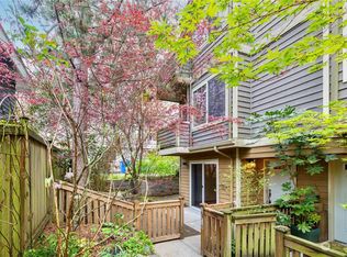 10710 Whitman Ave N APT B, Seattle, WA