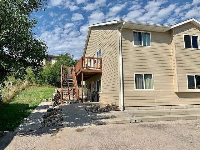 Building Photo - 811 Mallow St #7