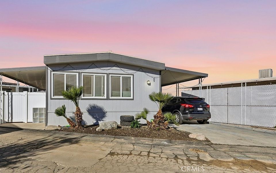 1st image of 1134 Villa Calimesa Ln Space 69