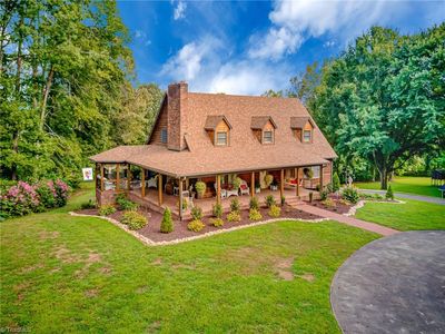 290 Meadowview Dr, Winston Salem, NC, 27107