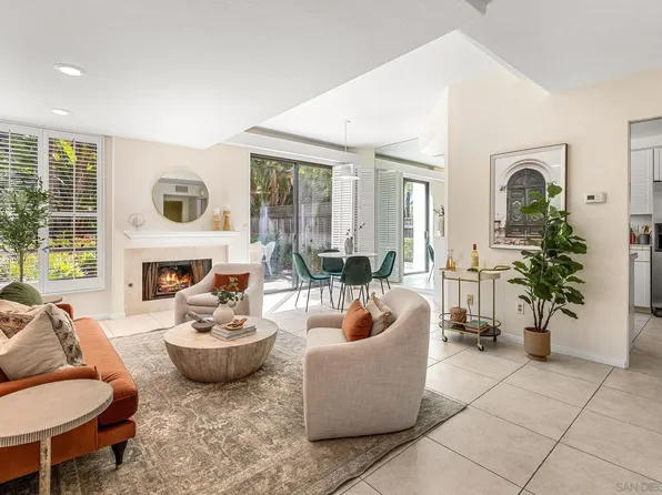 6338 Caminito Del Pastel, San Diego, CA 92111