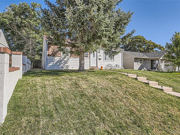 2nd image of 1315 W Center Avenue
