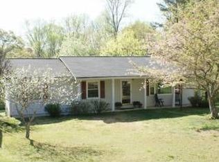 8310 Pleasant Grove Cir, Gainesville, GA 30506