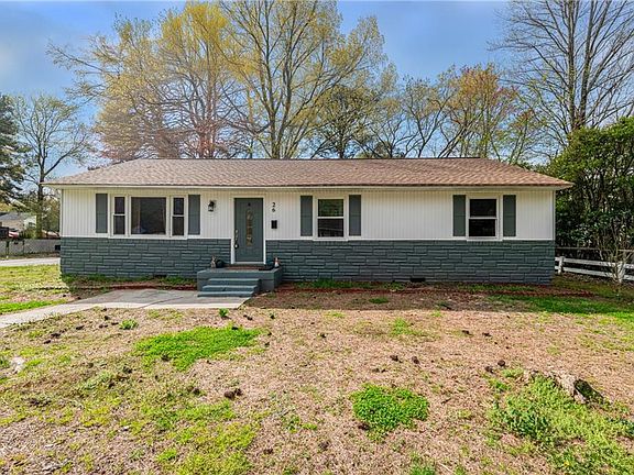 3rd image of 26 Woodhaven Rd