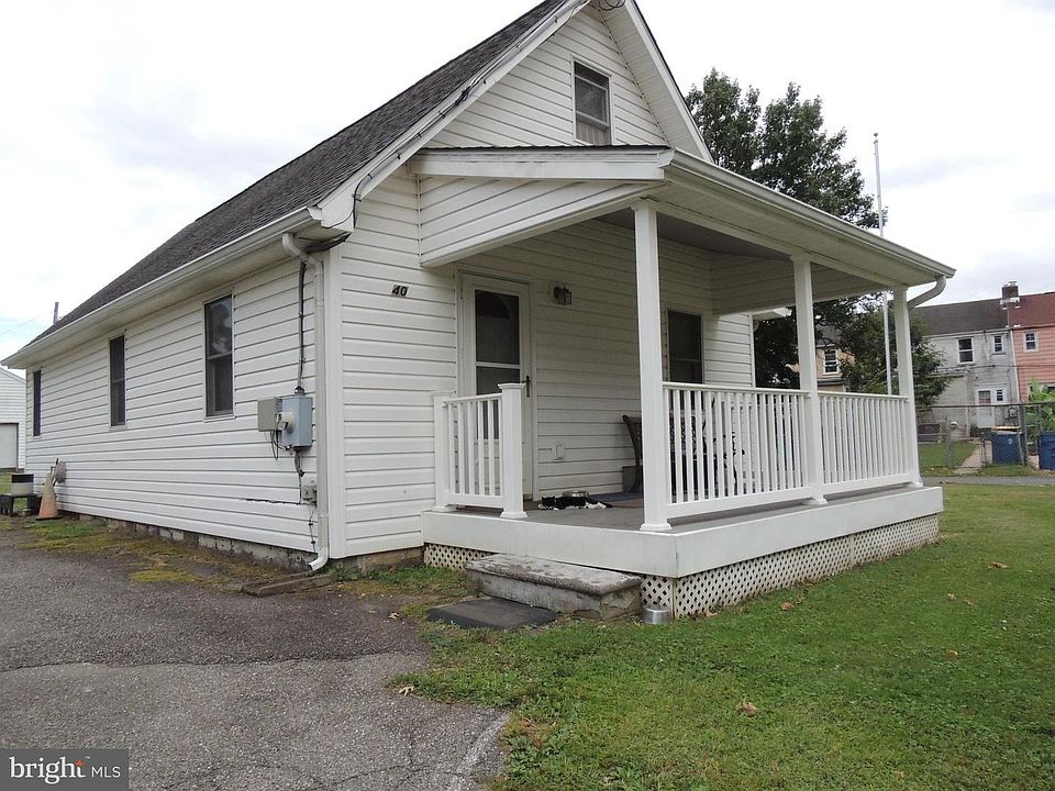 1st image of 40 Beech Ave