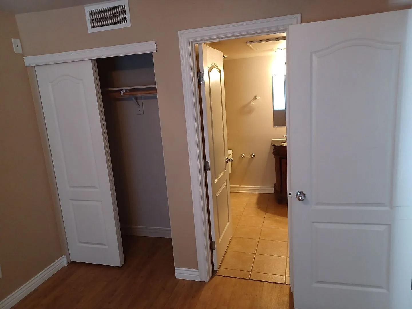 1 bed 1 bath condo — Photo 3