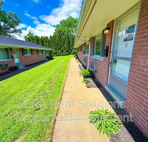 233 Rockaway Ave #2 — Photo 2
