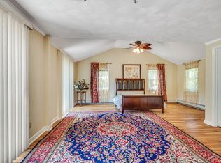 13 Ward Rd, Southborough, MA 01772