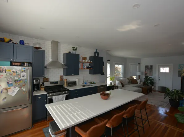 125 Pleasant St Unit 2, Winthrop, MA 02152
