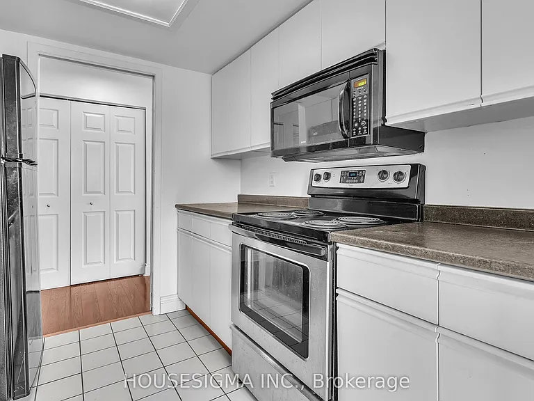 7 Picton St #601 — Photo 16