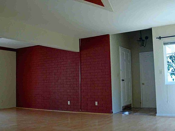 3rd image of 18429 Burin Ave