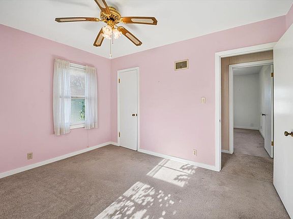 4th image of 3314 Scenic Dr
