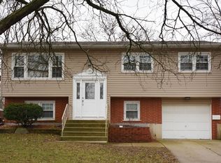 6629 164th St, Tinley Park, IL 60477