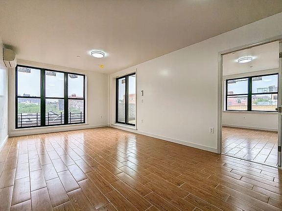 3rd image of 4023 10th Ave #4A