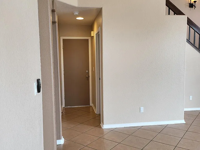 255 Moon Dance Dr — Photo 6