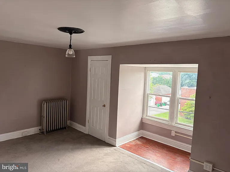 1023 S Queen St #3 — Photo 6