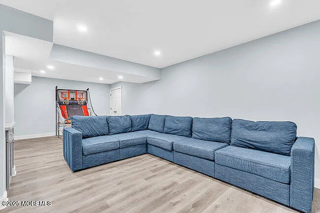 8 Glenwood Pl — Photo 41