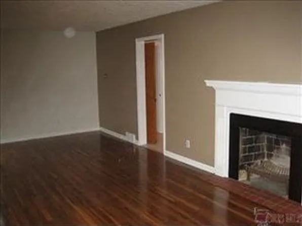 2471 N Haven Blvd, Cuyahoga Falls, OH 44223