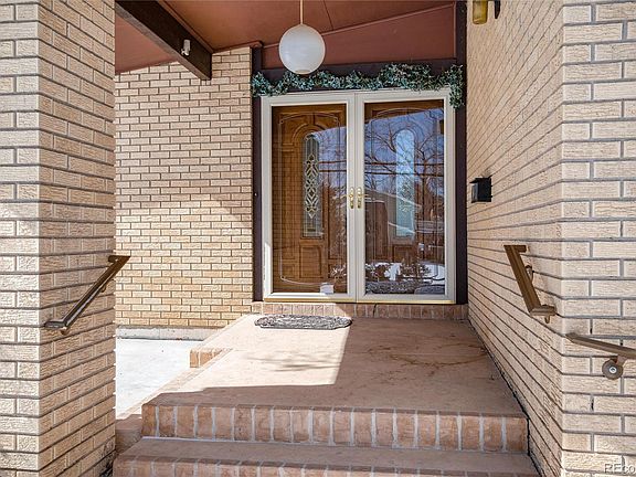 5th image of 6925 S Sheridan Blvd
