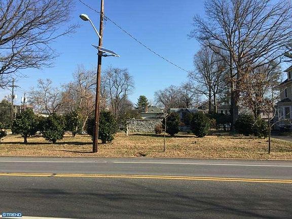 4th image of 101 White Horse Pike
