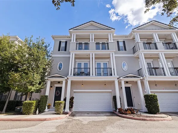 260 Newbury Pl N, Saint Petersburg, FL 33716