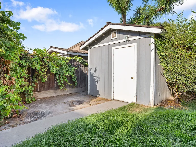 1300 S Atwood Ct — Photo 38