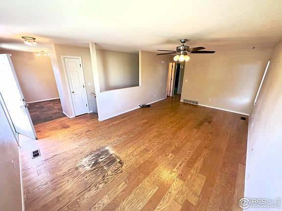 3rd image of 3813 Mountain View Dr