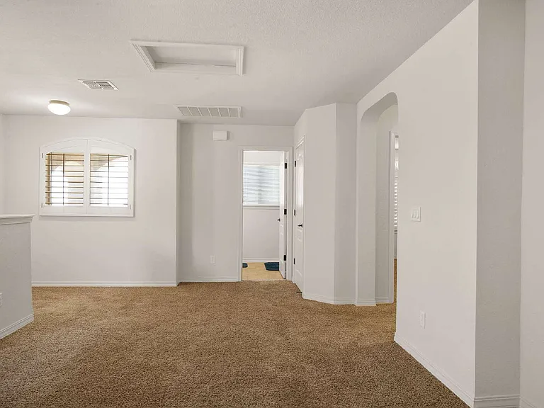 13483 Halifax St — Photo 33