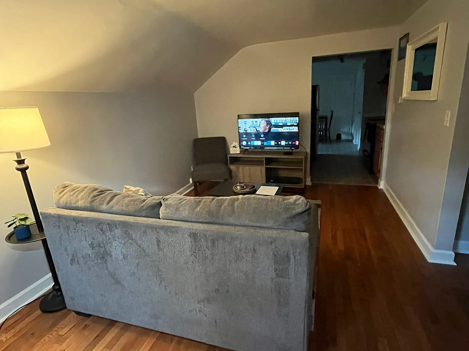 2 bed, 850 sqft, $2,075 — Photo 4
