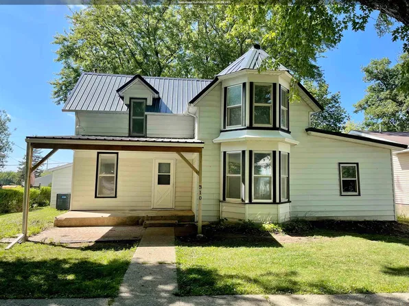 310 S Dundas St, Schaller, IA 51053