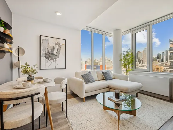 336 Douglass Street image 6 of 16