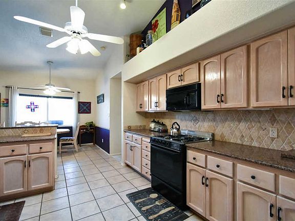 5th image of 7847 E Topeka Pl