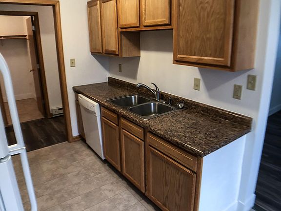 2nd image of 2627 S 17th St APT 104