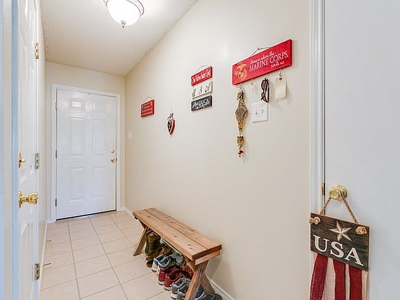 4th image of 1205 Hugo Ln