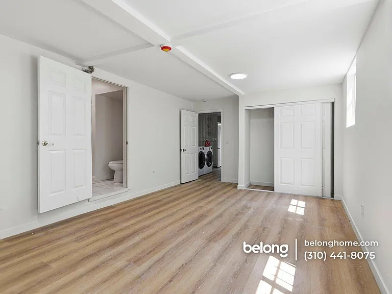 1410 Fedora St — Photo 5