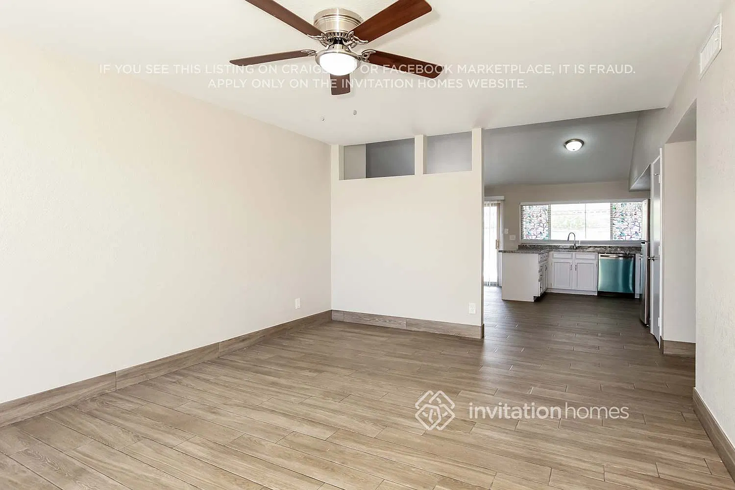3949 W Windrose Dr Phoenix, AZ 85029 — Photo 4