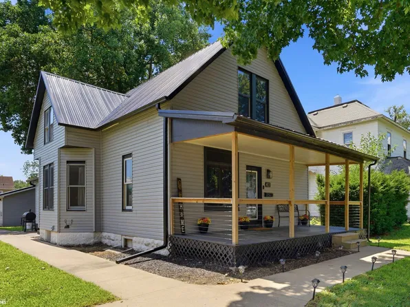 413 E Wheeler St, West Burlington, IA 52655