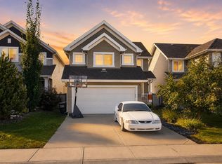 1332 72nd St SW, Edmonton, AB T6X 0H2