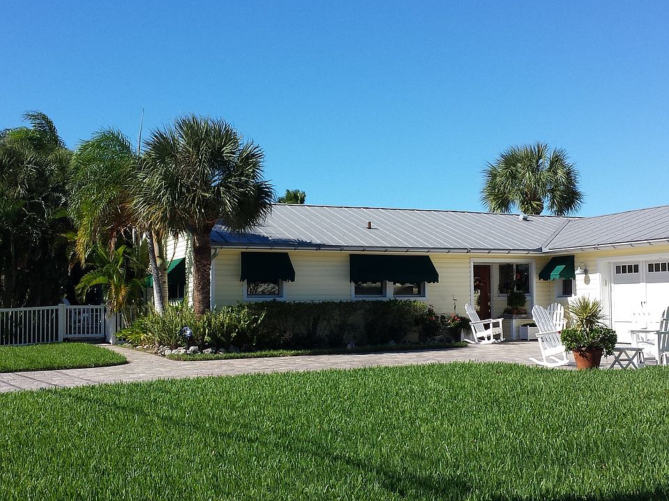 1st image of 2200 Lagoon Dr