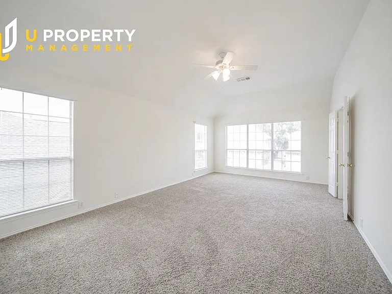 8713 Somerville Way — Photo 22