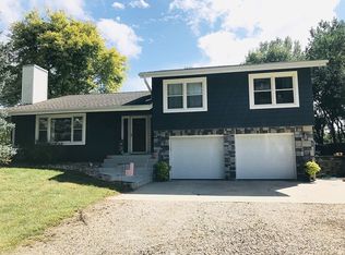 400 N 2nd St, Moville, IA 51039